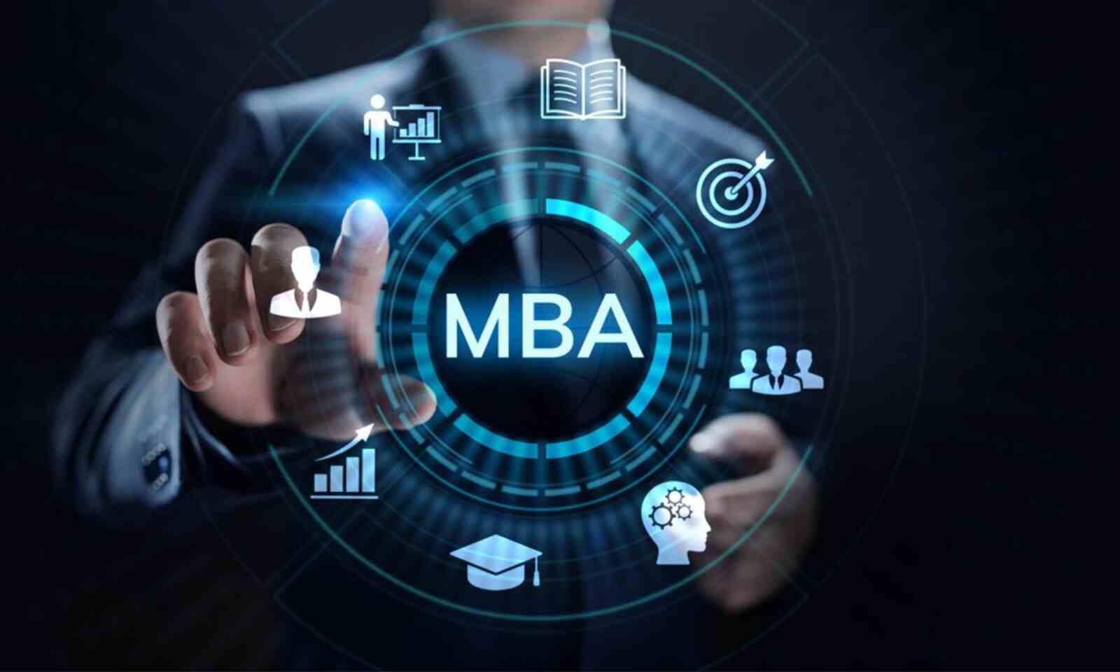 استراتژی‌های تبلیغاتی برای یک دوره MBA